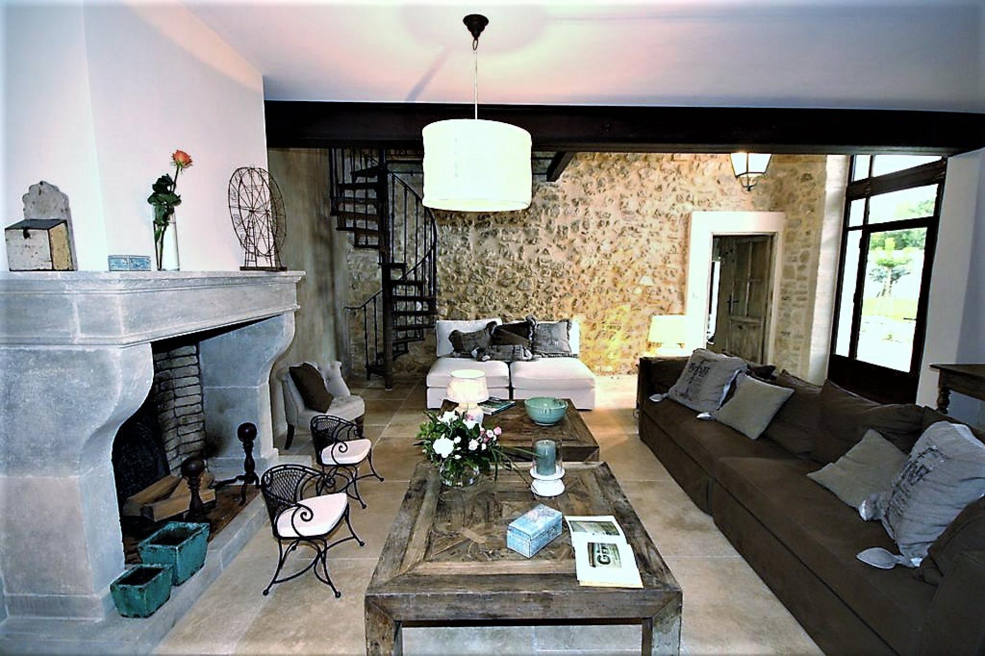The living area of the villa La Douceur de Vivre  in Provence to rent